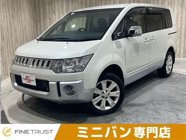 Mitsubishi DELICA D5 2016-12 195676-0