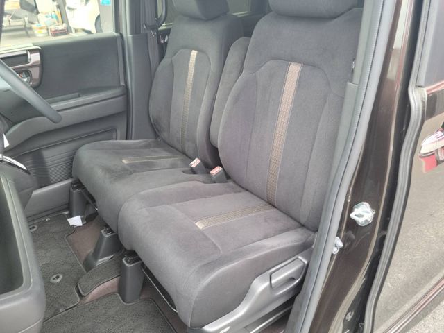 Honda N BOX CUSTOM 2018-09 736-21