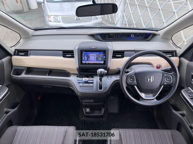 Honda FREED 2018-06 360594-6
