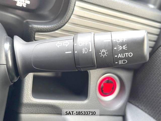 Honda N-VAN 2019-07 386159-7