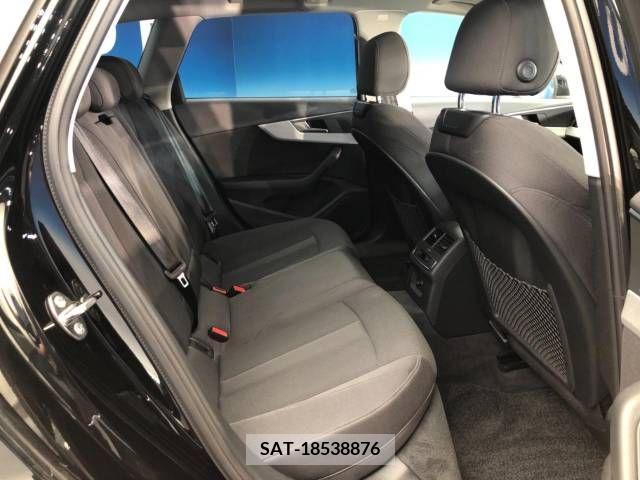 Audi A4 2018-07 348552-9