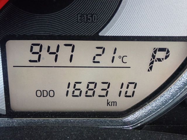 Toyota COROLLA FIELDER 2012-07 185188-9