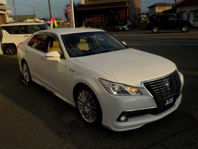 Toyota CROWN SEDAN 2015-11 192047-4