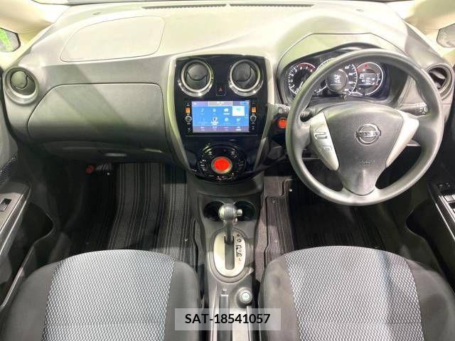 Nissan NOTE 2016-02 252358-1
