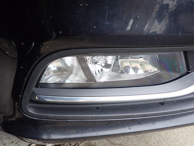 VolksWagen POLO 2015-09 193921-9