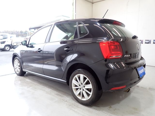 VolksWagen POLO 2015-09 193921-2