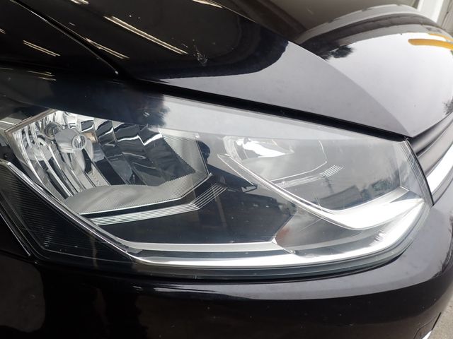 VolksWagen POLO 2015-09 193921-8