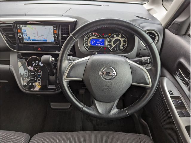 Nissan DAYZ ROOX 2014-06 182533-15