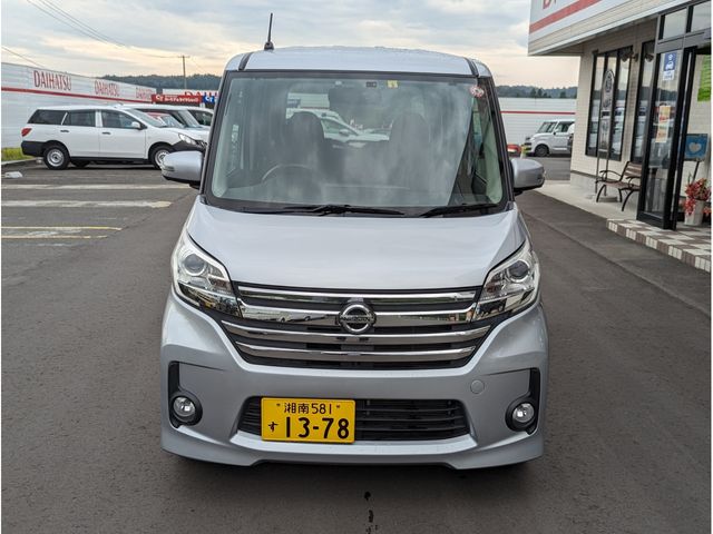 Nissan DAYZ ROOX 2014-06 182533-3