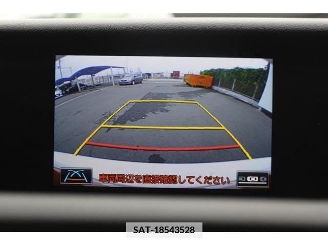 Lexus IS 2013-11 354383-3