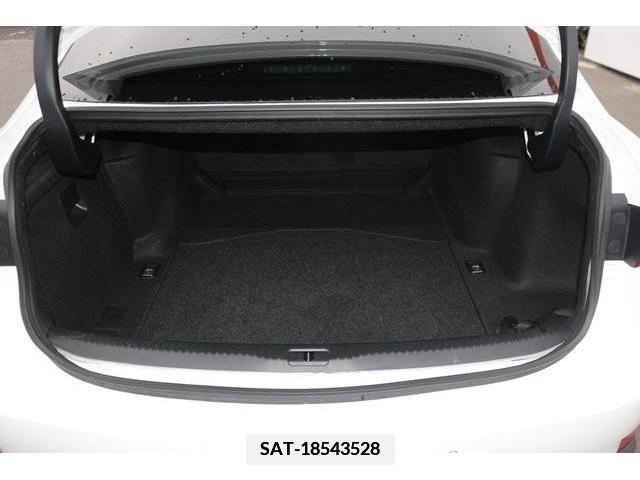 Lexus IS 2013-11 354383-18
