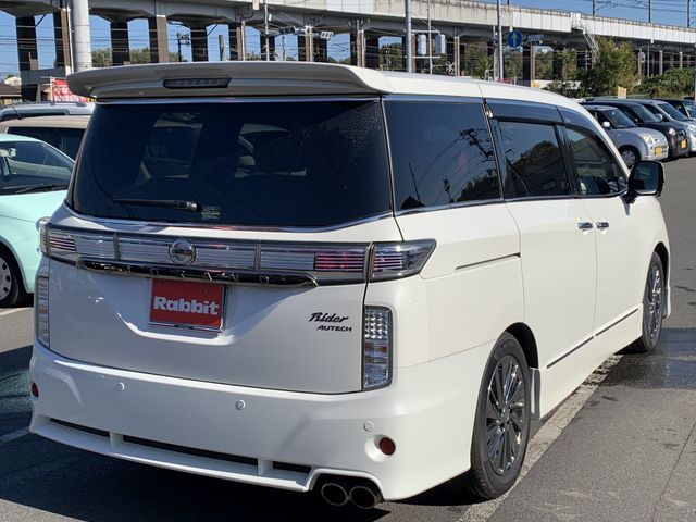 Nissan ELGRAND 2016-03 184299-8