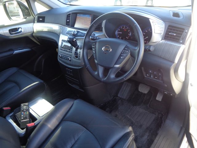 Nissan ELGRAND 2016-03 184299-15