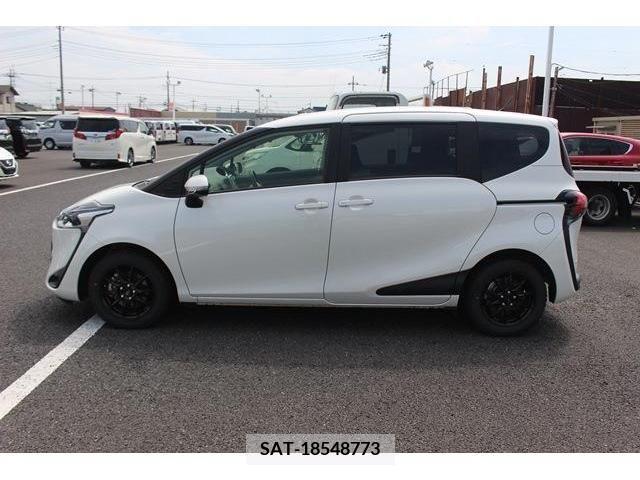 Toyota SIENTA 2020-06 344743-3