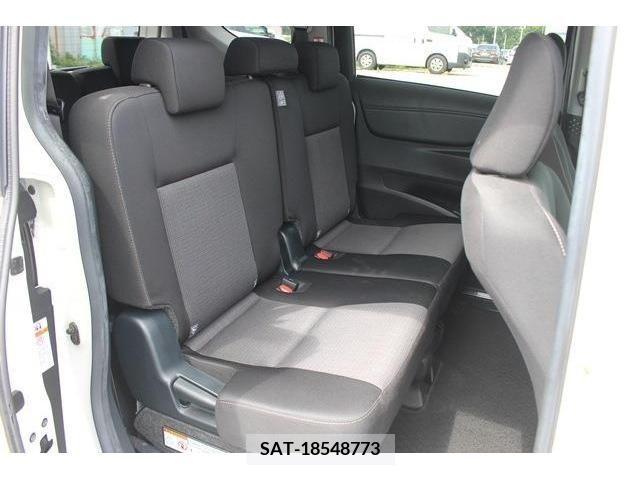 Toyota SIENTA 2020-06 344743-8