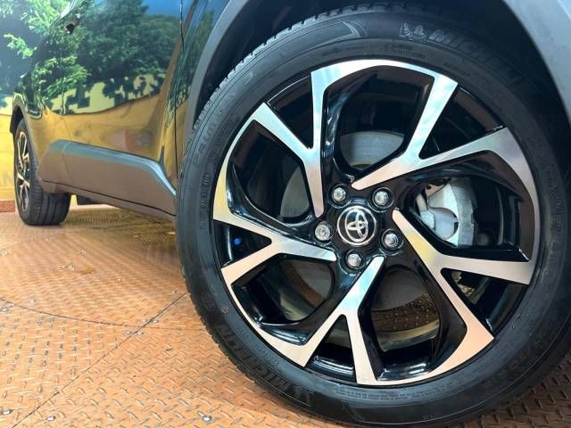 Toyota C-HR 2020-04 187848-13