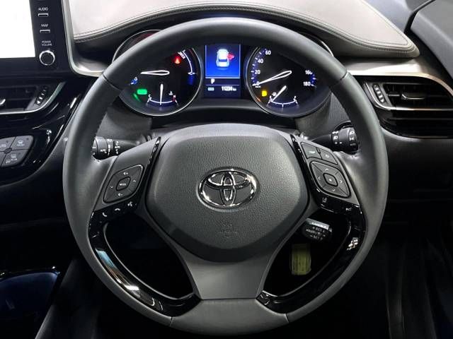 Toyota C-HR 2020-04 187848-11