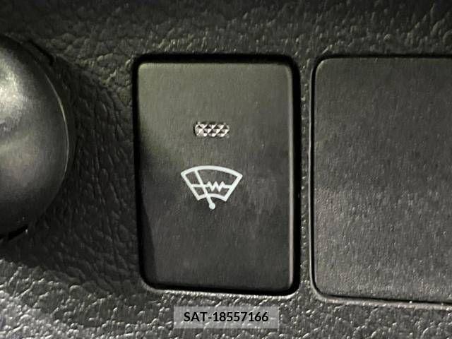 Toyota VITZ 2015-06 254616-3