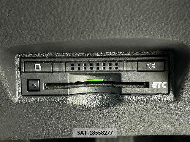 Toyota PRIUS 2016-03 281854-7
