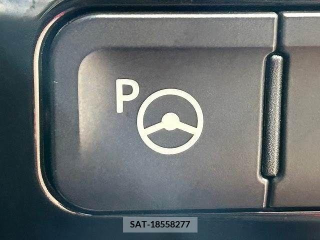 Toyota PRIUS 2016-03 281854-6