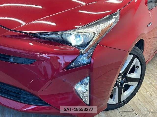 Toyota PRIUS 2016-03 281854-17