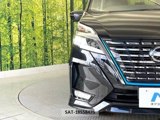 Nissan SERENA 2021-09 243339-13
