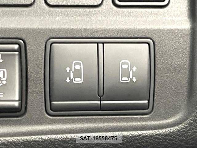 Nissan SERENA 2021-09 243339-4