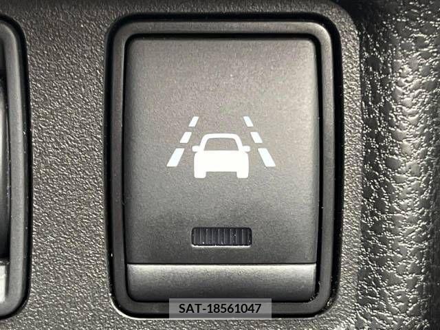 Nissan NOTE 2019-05 302449-5