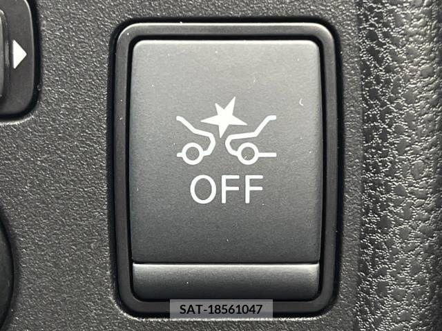 Nissan NOTE 2019-05 302449-4