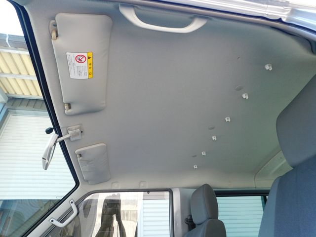 Mazda BONGO VAN 2015-07 12512-21