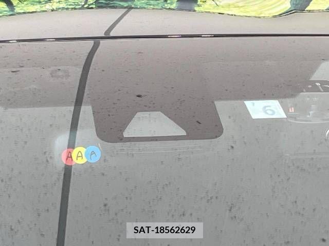 Toyota YARIS 2023-06 343552-2