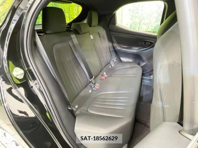 Toyota YARIS 2023-06 343552-9