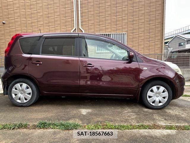 Nissan NOTE 2011-12 233330-11