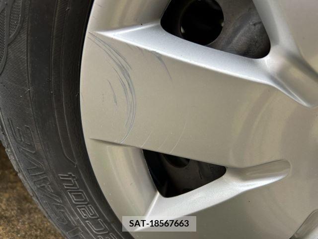 Nissan NOTE 2011-12 233330-17