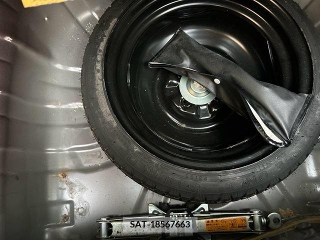 Nissan NOTE 2011-12 233330-9
