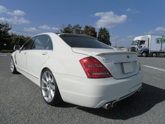 Mercedes Benz S-CLASS 2009-06 14566-14