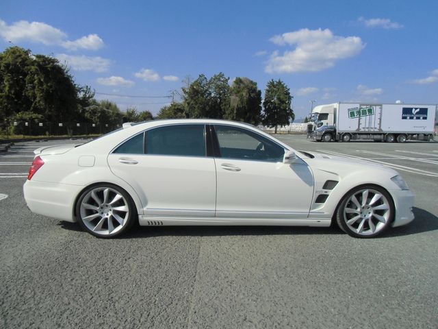 Mercedes Benz S-CLASS 2009-06 14566-12