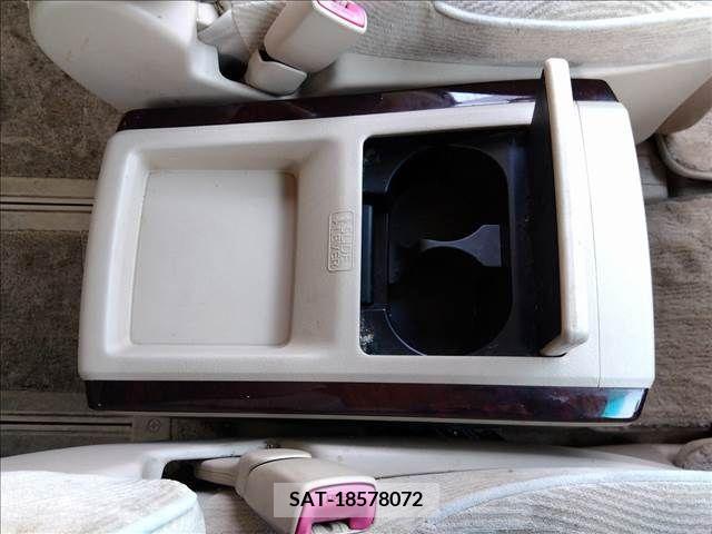 Toyota ALPHARD 2014-09 259311-8