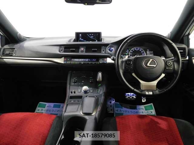 Lexus CT 2015-05 275161-1