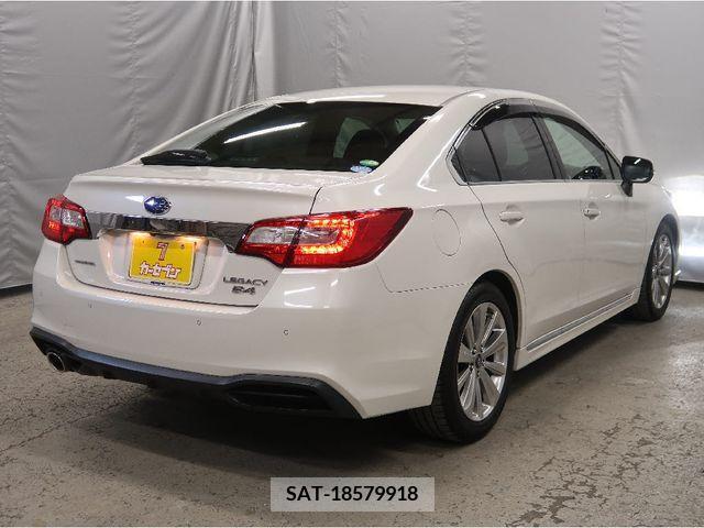 Subaru LEGACY B4 2018-06 301026-22