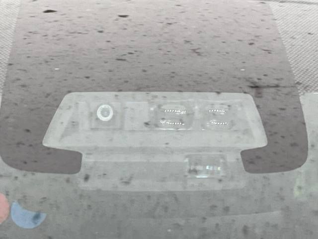 Toyota SIENTA 2018-02 14673-3