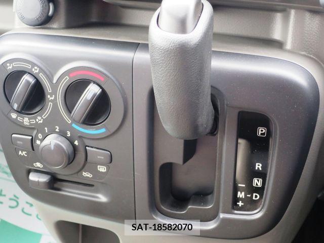 Suzuki EVERY 2023-06 301662-14