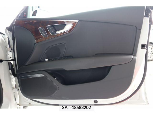 Audi A7 2016-06 331716-17