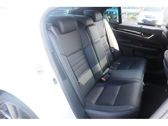 Lexus GS 2016-10 17395-11