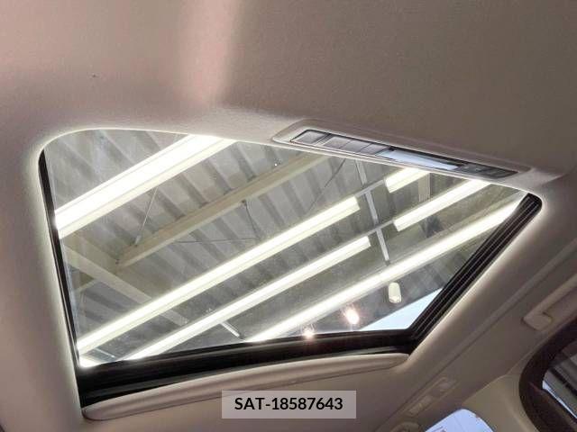 Toyota VELLFIRE 2018-11 235907-2