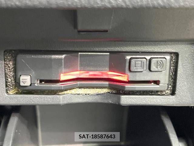 Toyota VELLFIRE 2018-11 235907-7