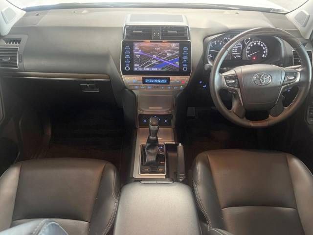 Toyota PRADO 2023-03 16980-1