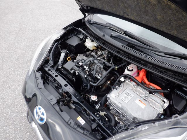 Toyota AQUA 2020-05 3224-24