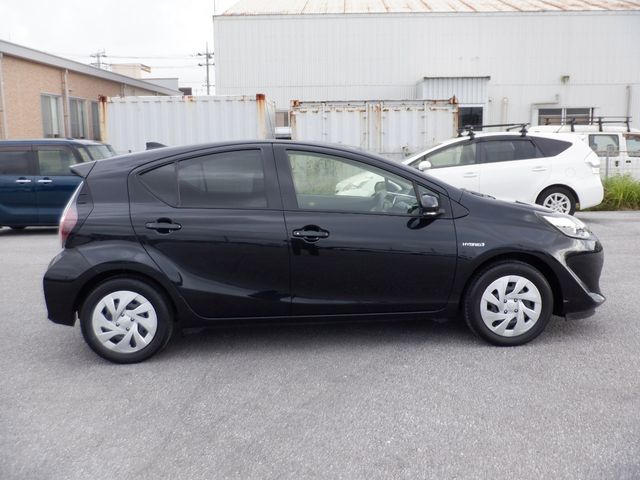 Toyota AQUA 2020-05 3224-3