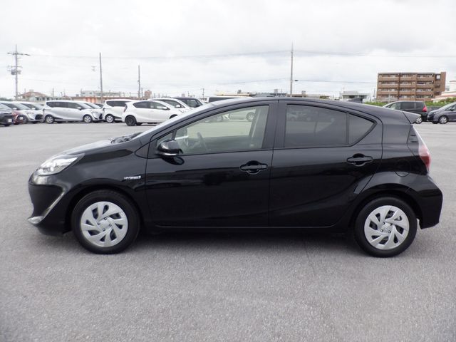 Toyota AQUA 2020-05 3224-5
